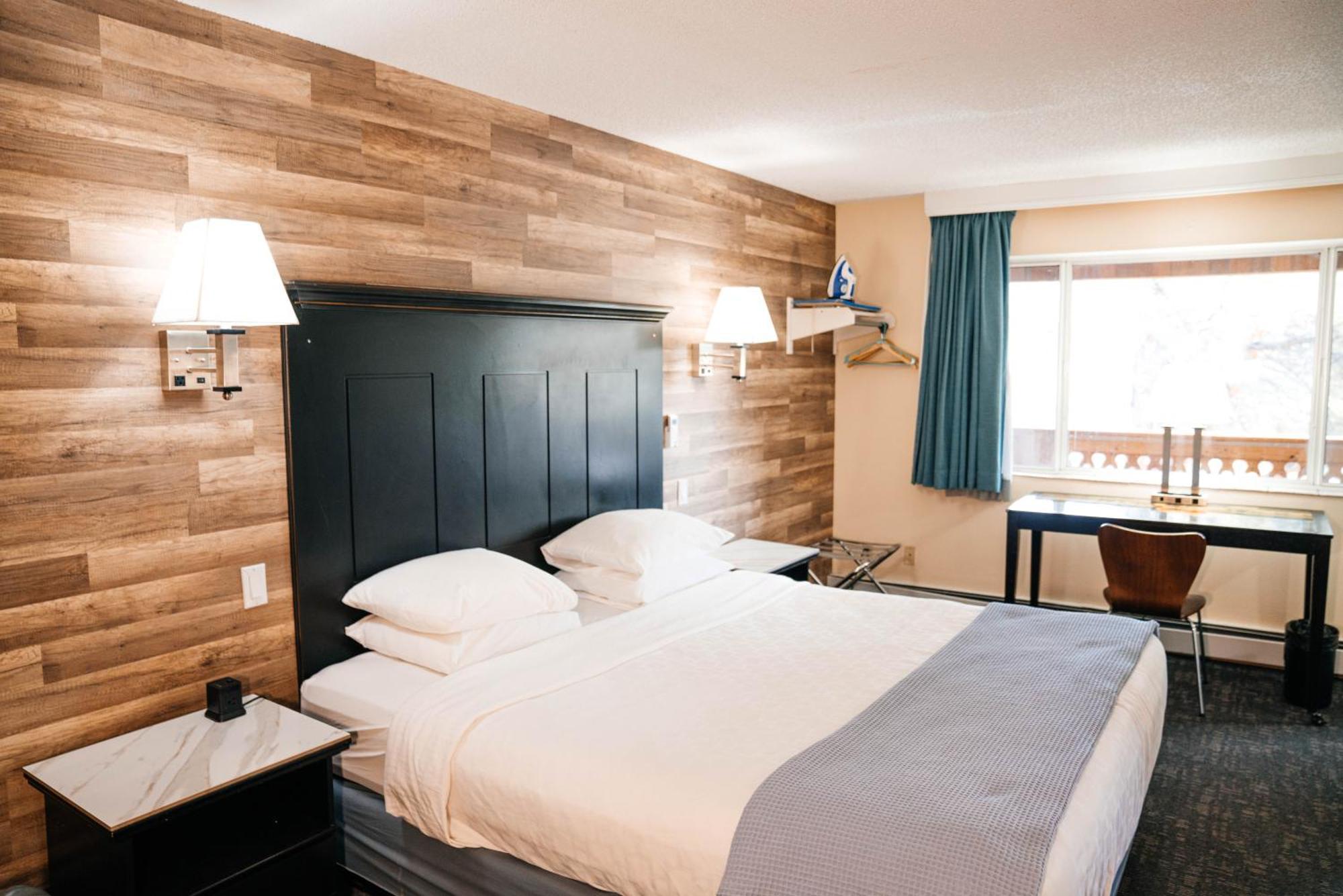 Salida Inn & Monarch Suites Ngoại thất bức ảnh