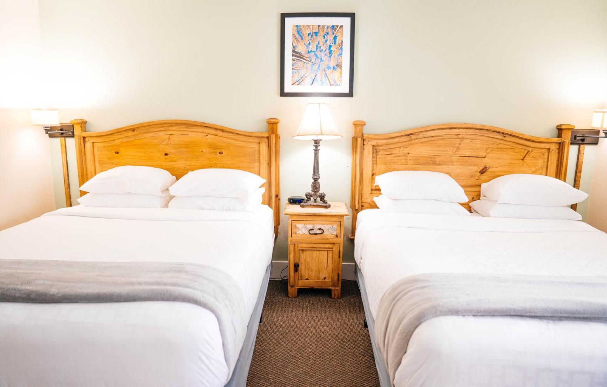 Salida Inn & Monarch Suites Ngoại thất bức ảnh
