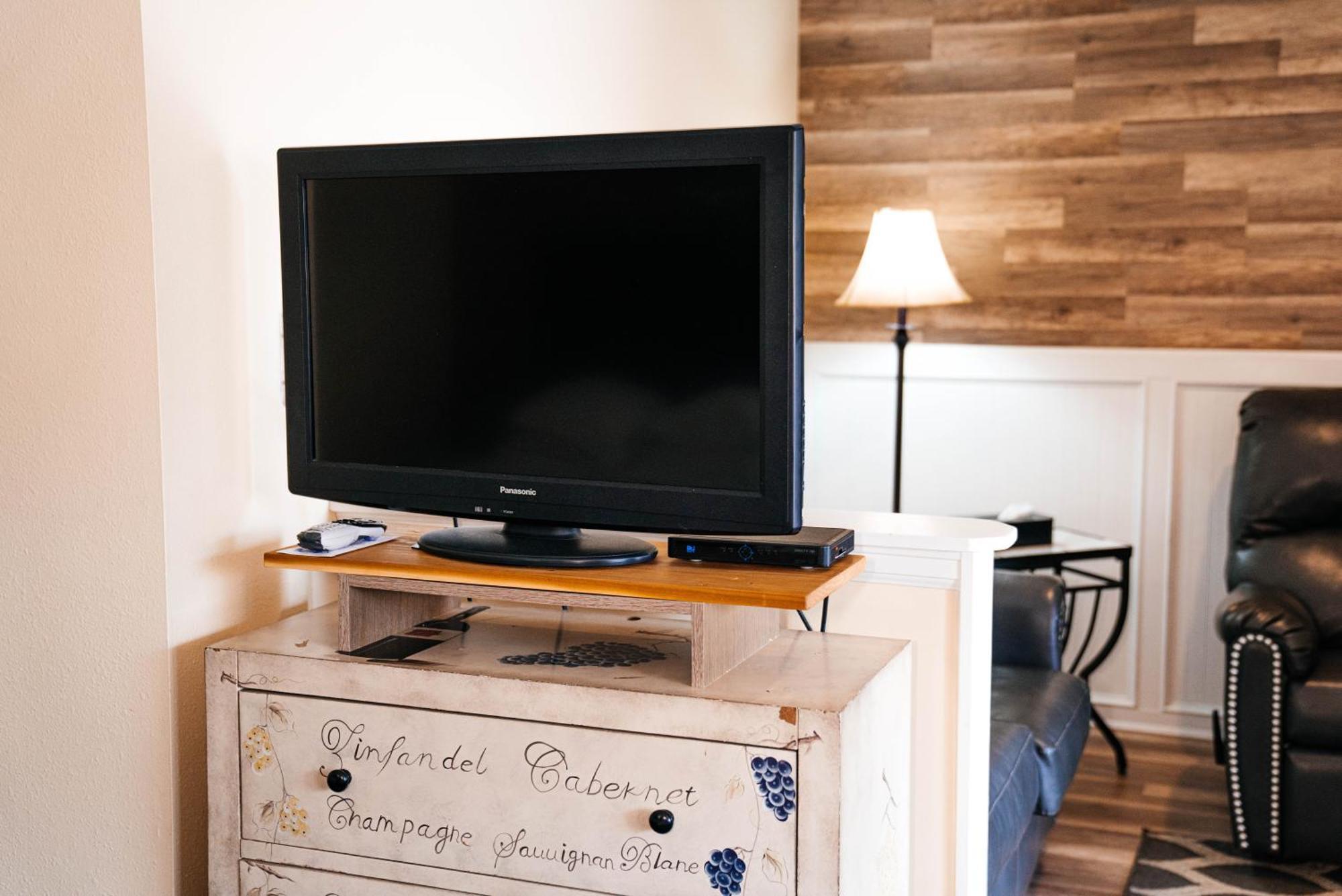 Salida Inn & Monarch Suites Ngoại thất bức ảnh