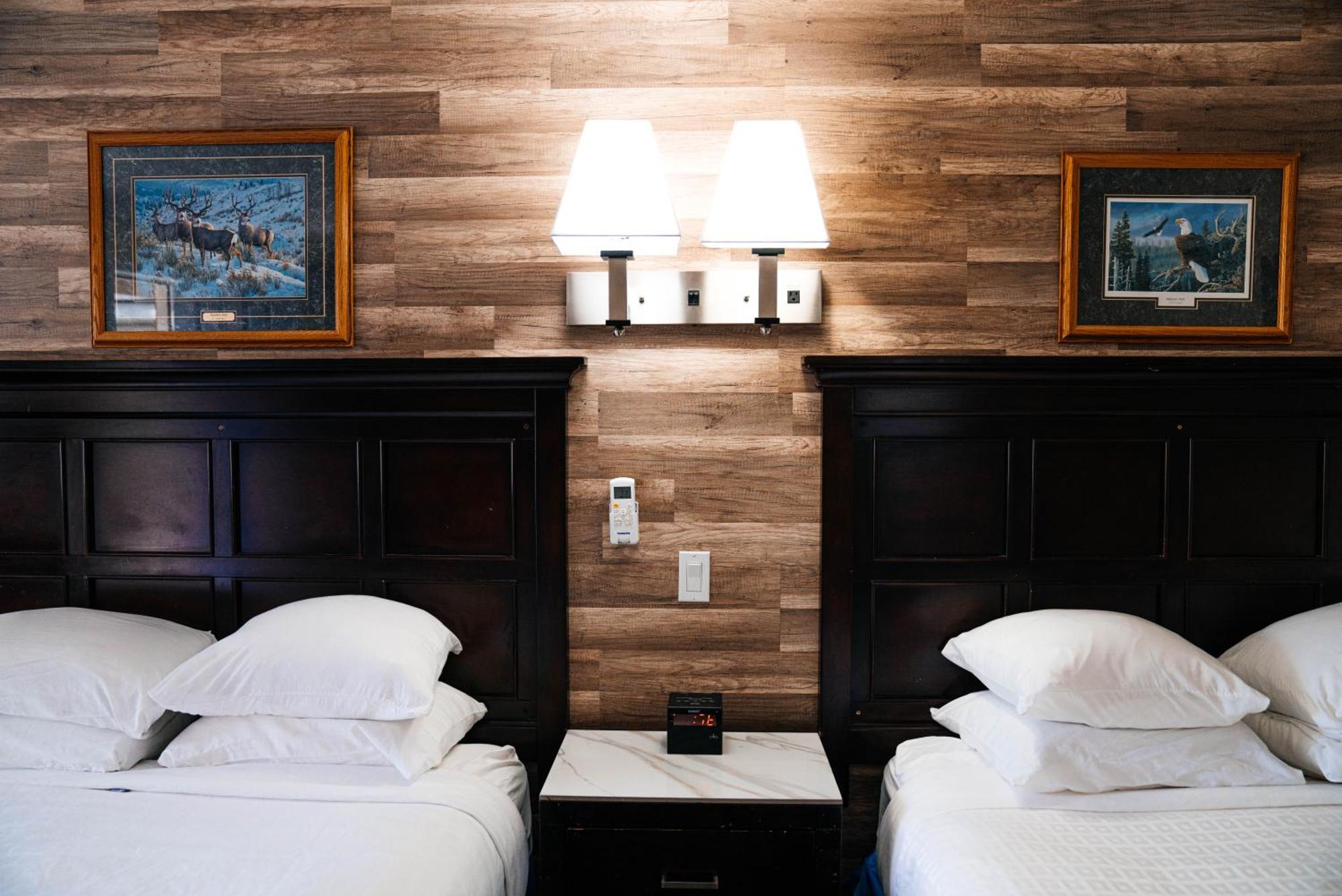 Salida Inn & Monarch Suites Ngoại thất bức ảnh